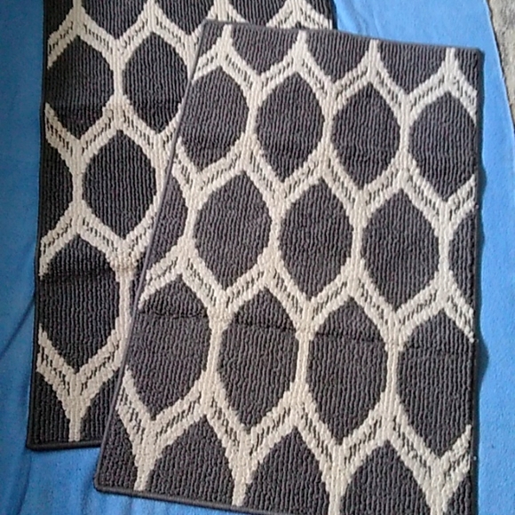 Scatter Rugs - Picture 1 of 7